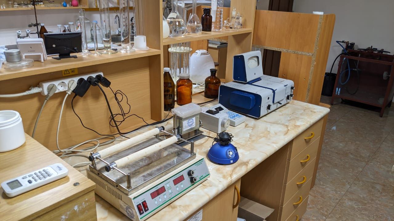 EXTRALAB laboratory — instruments and organized measurements