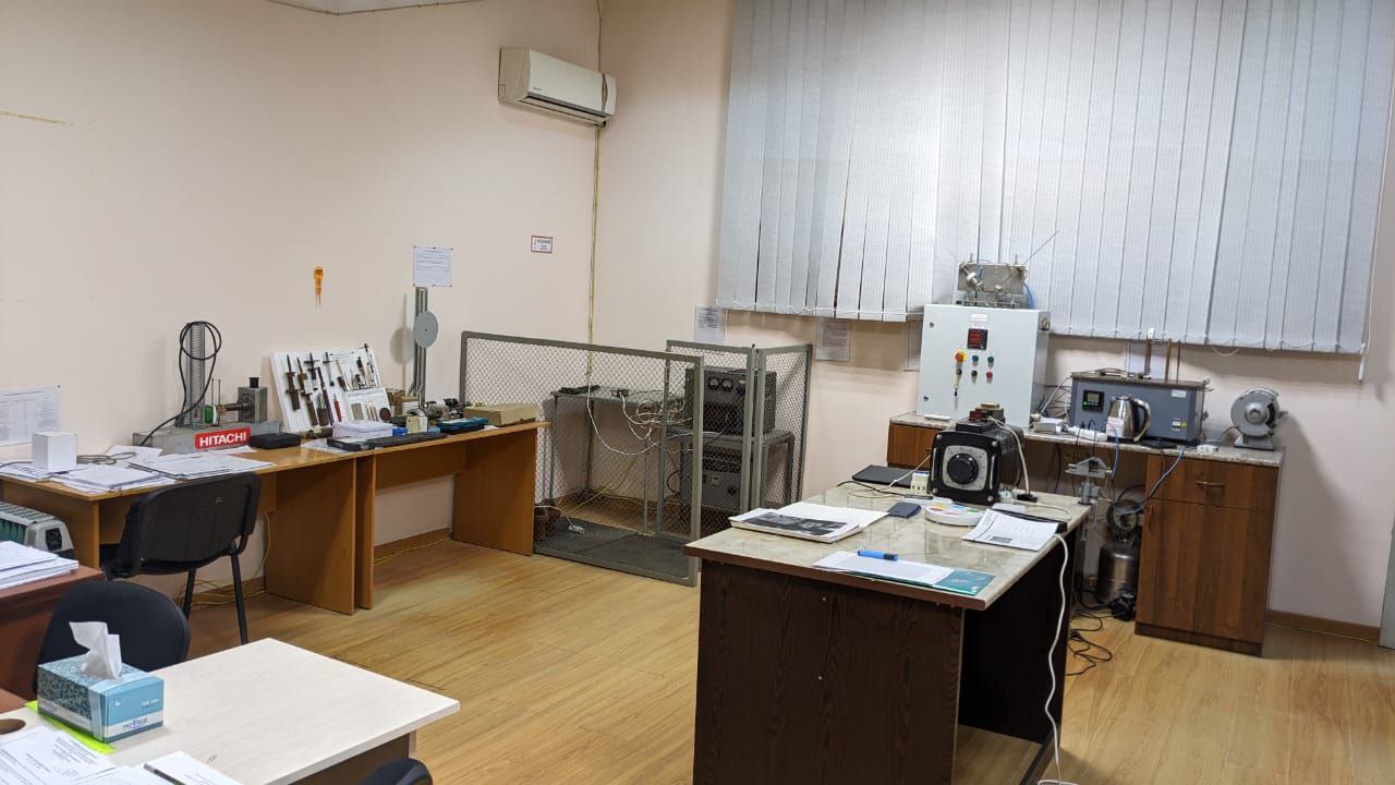 EXTRALAB laboratory — high-precision analytical scale